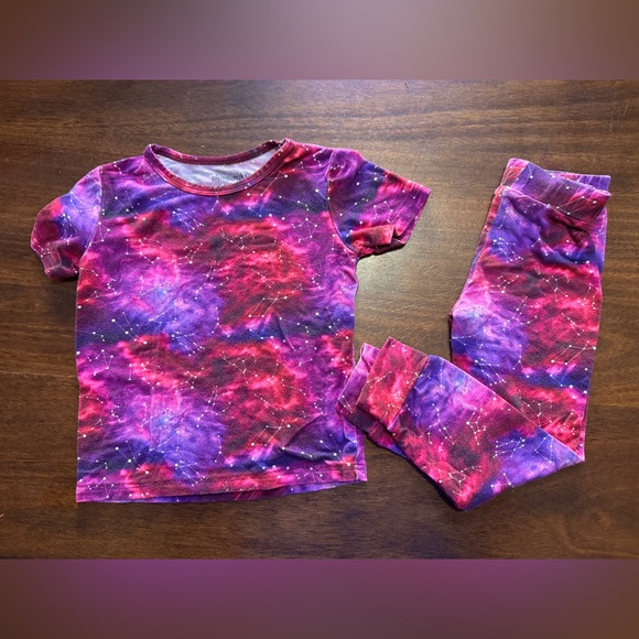 Pipsqueaks pajamas set - Picture 1 of 3